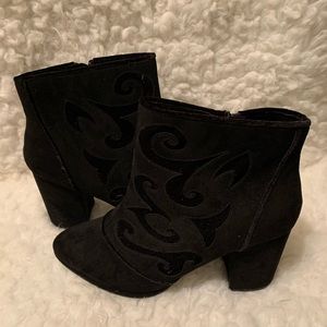 Ankle booties